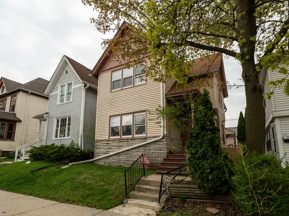305 E Clarence St, Milwaukee, WI