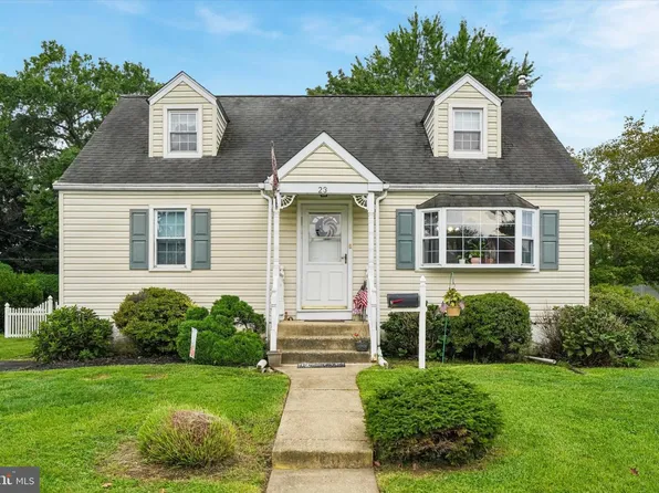 23 Norwyn Rd, Hatboro, PA 19040