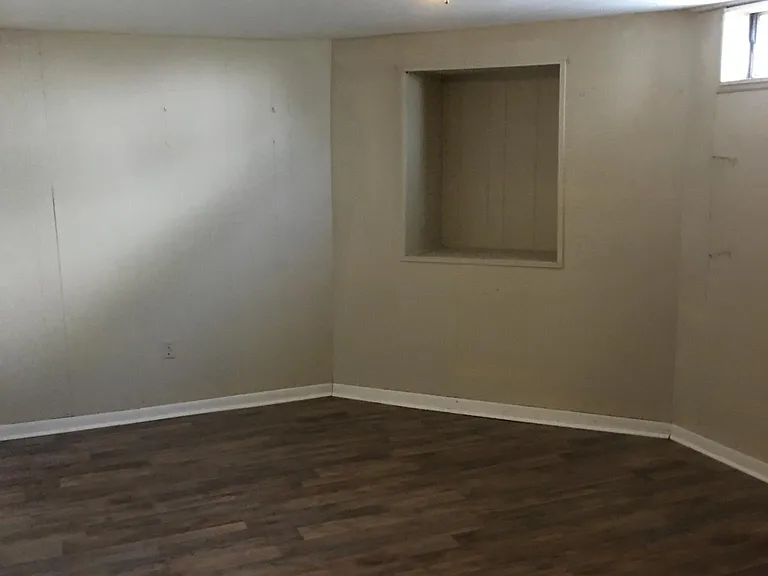 5083 Wardcliff Dr — Photo 14
