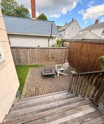 5th image of 16 Middle St