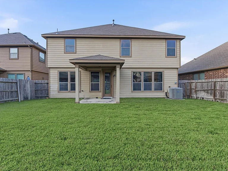 16515 Williamstown Dr — Photo 31