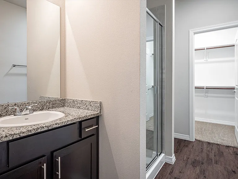 2721 Vine Ct — Photo 23