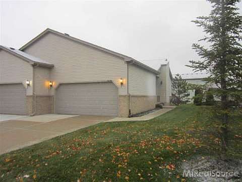 1st image of 53256 Glen Oak Dr