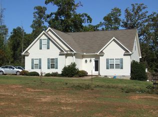 595 Pritchett Rd, Lula, GA 30554