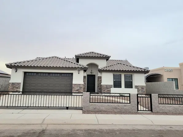 2559 E Edais St, San Luis, AZ 85336