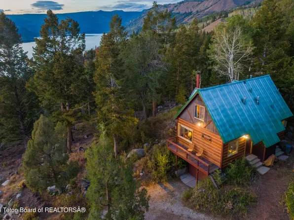 21 Shady Ln, Pinedale, WY 82941