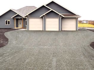 2158 Fighting Sioux Loop NW, Baudette, MN 56623