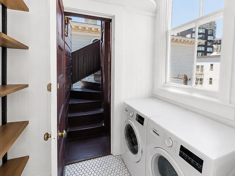 54 Auburn St #1 — Photo 13