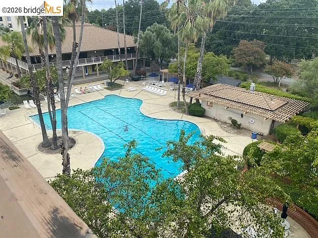 360 N Civic Dr #411 — Photo 11