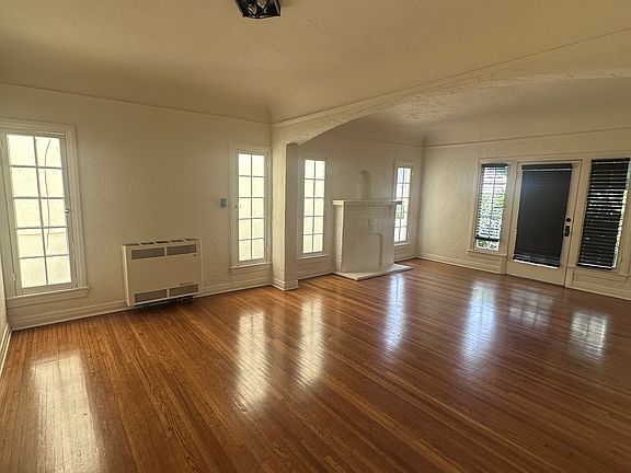 4th image of 1048 N Sierra Bonita Ave #1048