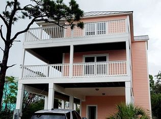 127 Seahorse Ln, Pt Saint Joe, FL 32456