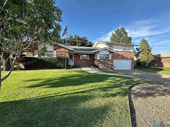 2713 Riverside Dr, Roswell, NM 88201