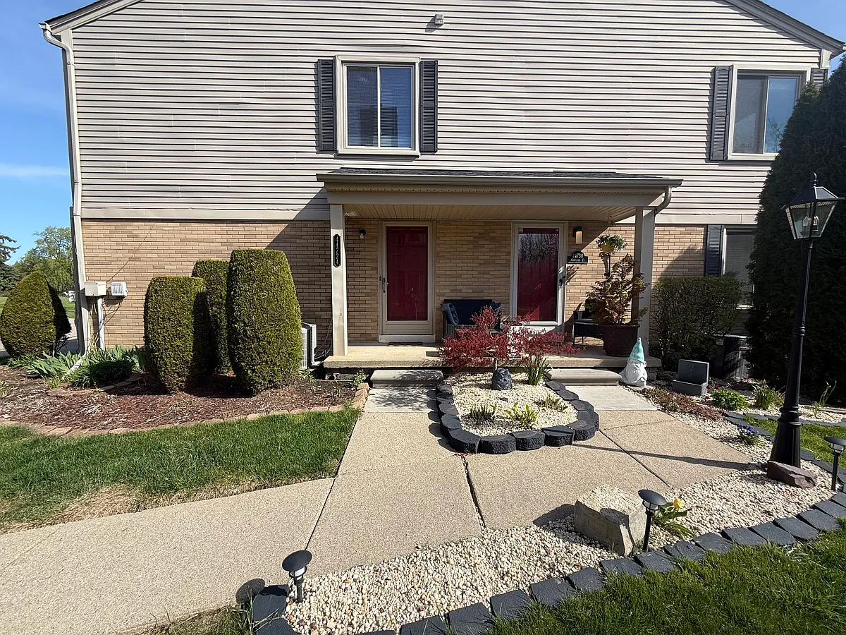 Building Photo - 44724 Maryland Ct