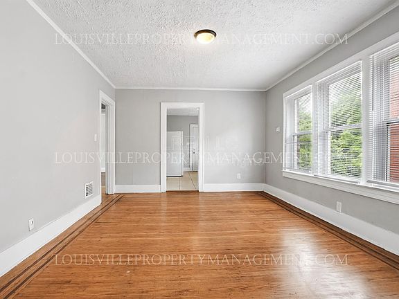 5th image of 664 Lindell Ave #2
