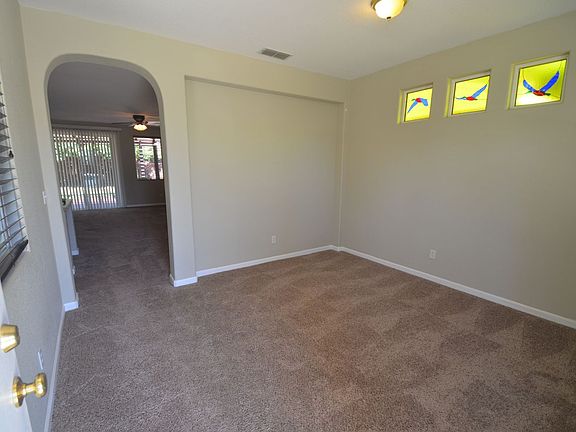 3rd image of 573 Davenport Way