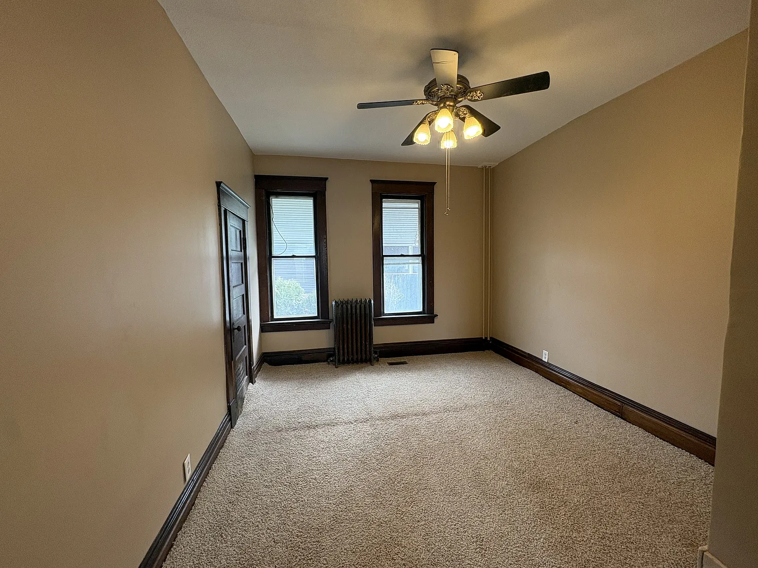 110 S 4th st - 1 — Photo 3