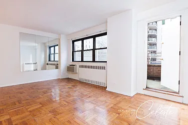 Rented by Sotheby's International Realty