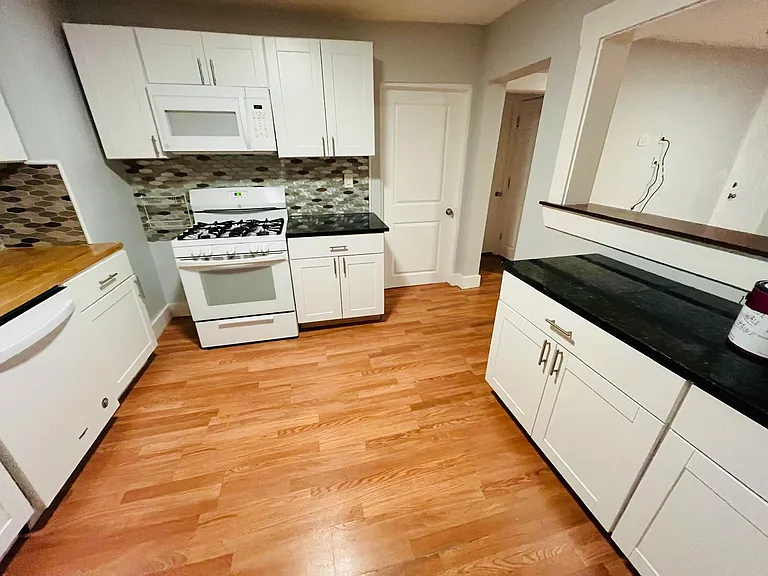 116 Lawrence St #1REAR — Photo 5
