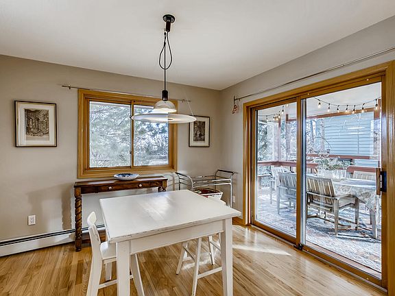 Dining area, access to porch