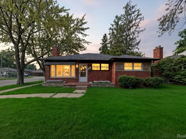 16405 Ego Ave, Eastpointe, MI 48021