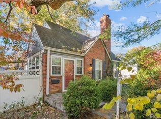 5406 Ash St, Roeland Park, KS 66205