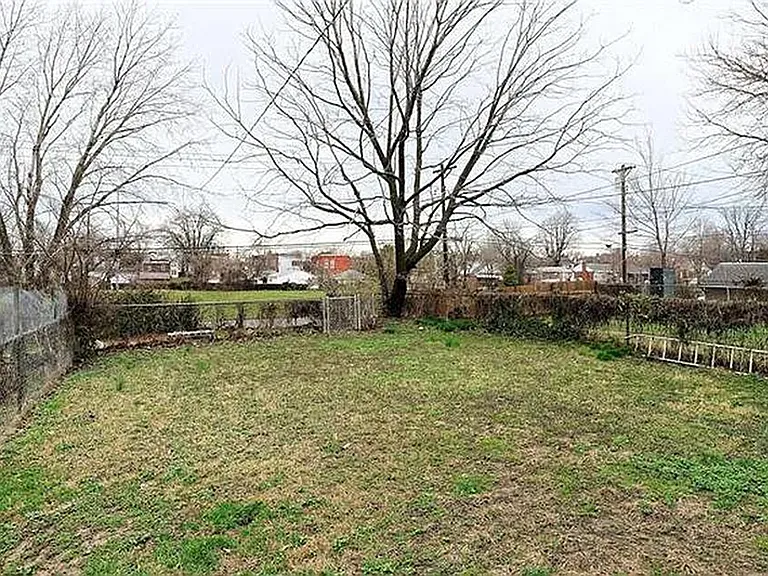 4715 Nebraska Ave — Photo 3