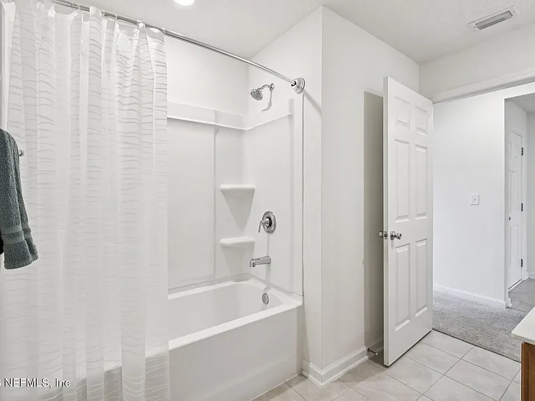 2635 Windsor Lakes Way — Photo 28