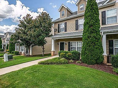 3rd image of 284 Meigs Dr APT D23