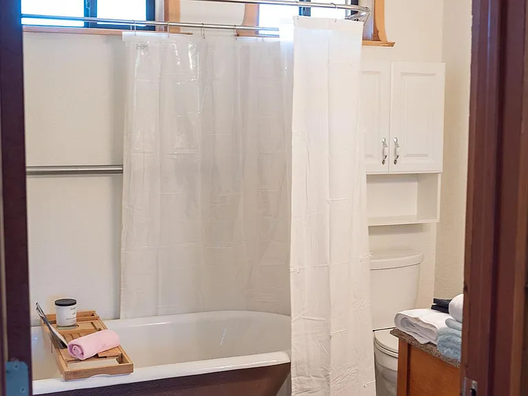 1381 Greenbriar Dr — Photo 23