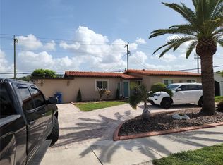7892 NW 170th Ter, Hialeah, FL 33015