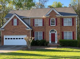 11920 Morning Mist Dr, Alpharetta, GA 30005