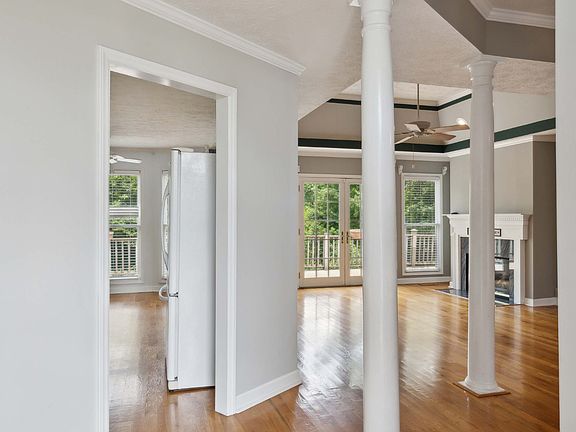 4th image of 1519 Kensington Dr