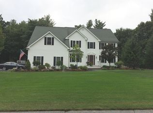 6 Mosswood Cir, Amherst, NH 03031