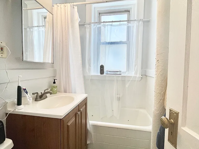 1641 Commonwealth Ave #11 — Photo 7