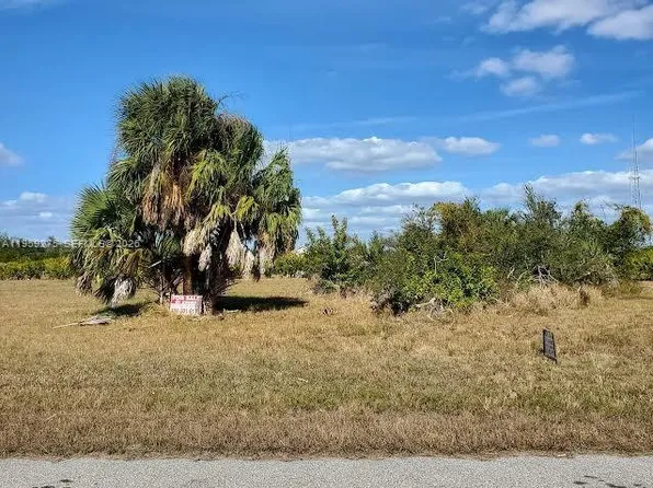 14300 Pilotfish Ct, Placida, FL 33946