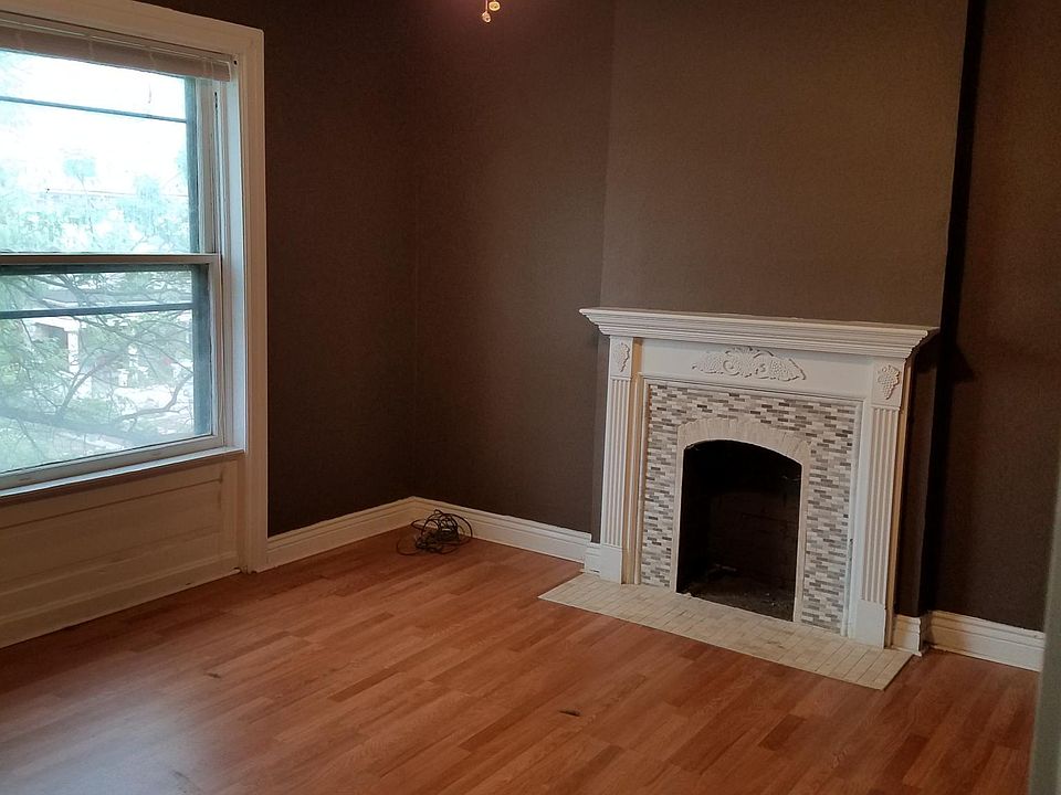 1st image of 4226 Cleveland Ave #A