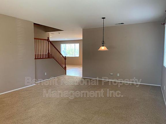 3rd image of 33892 Verbena Ave