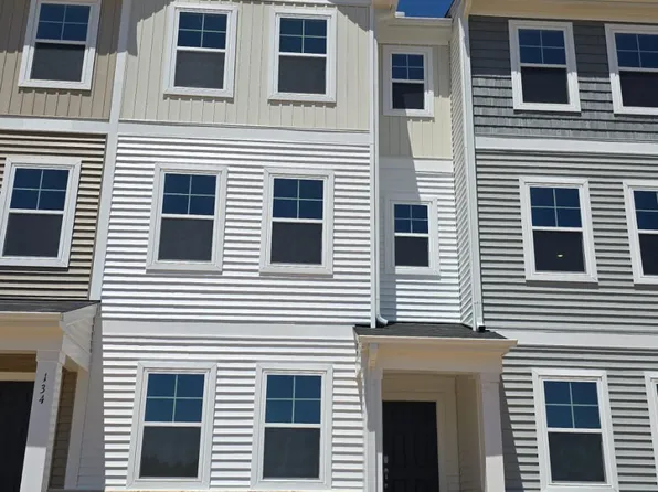 138 Zealand Ct, Raleigh, NC
