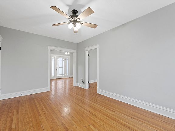 2nd image of 1514-1518 McCausland Ave #1514-1S