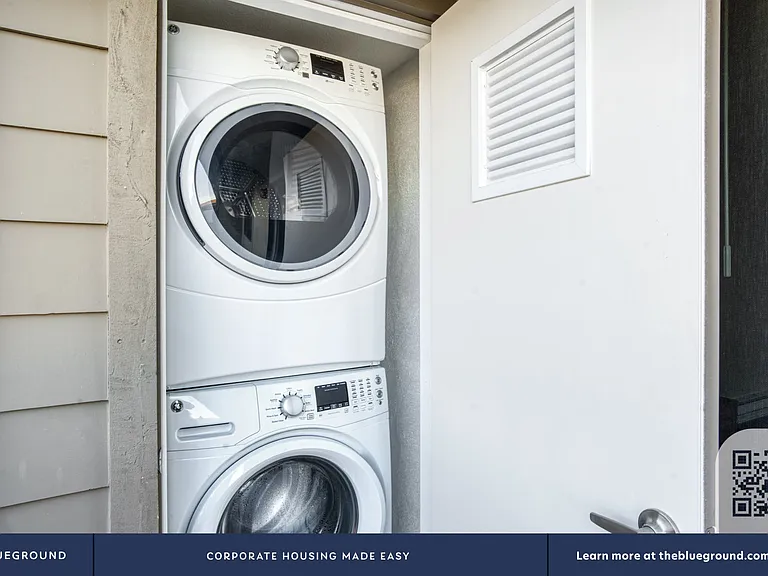 Washer/Dryer in Apartment