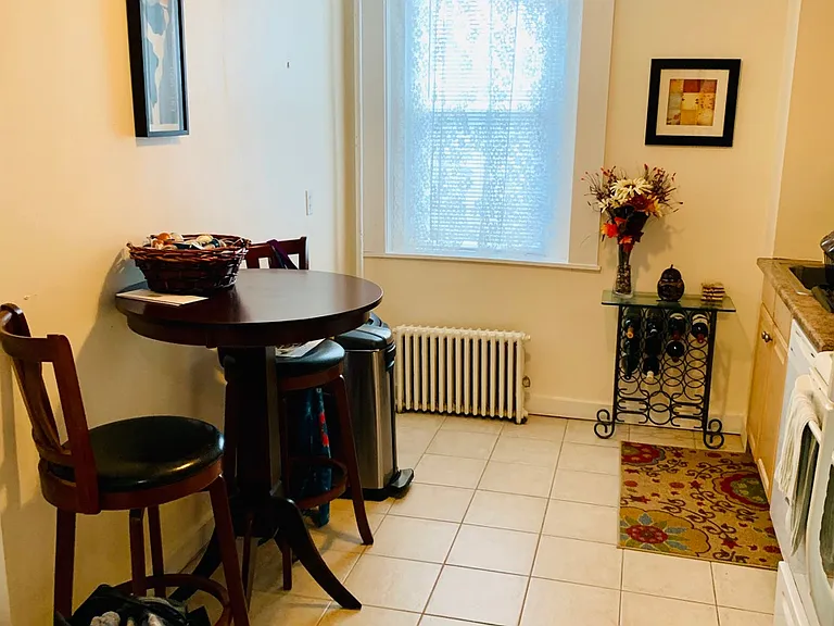 11 Gorham St #7A — Photo 8