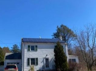 6 Norway Rd, North Haven, CT 06473
