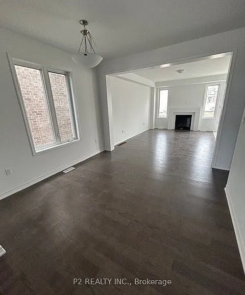 384 Madelaine Dr — Photo 12