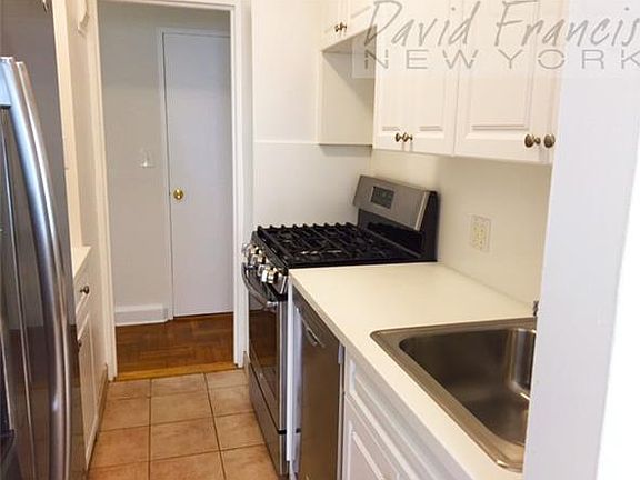 2nd image of 52 Park Ave APT 15A