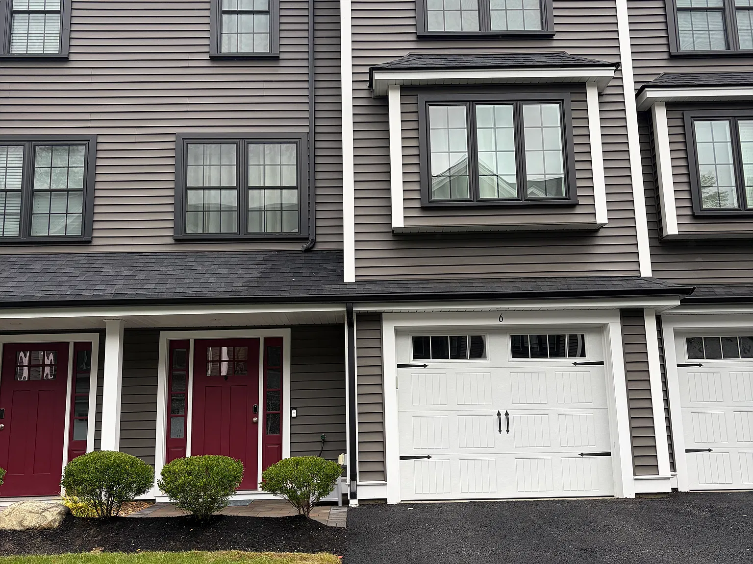 2 bed, 2.5 bath, 2030 sqft, $3,980 — Photo 1