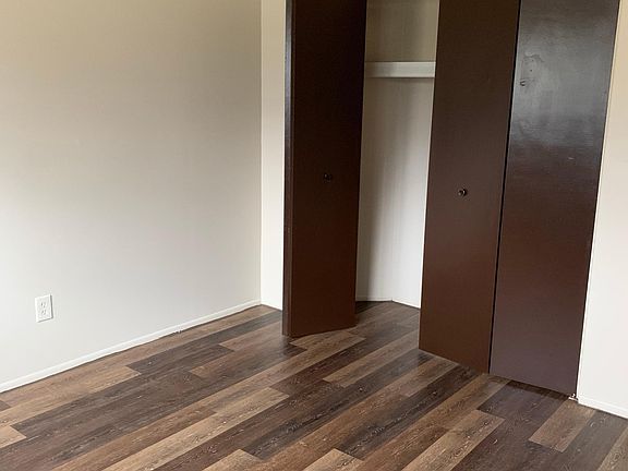 3rd image of 2403 Mackinaw St APT D16