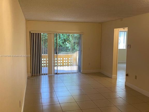 4th image of 9735 Fontainebleau Blvd APT 111G