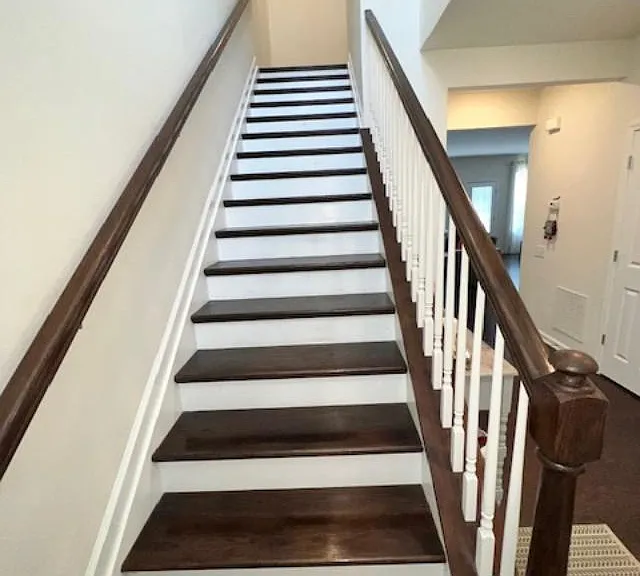 733 Sun Valley Ct — Photo 21