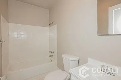 305 E Ponce De Leon Ave #E2 — Photo 7