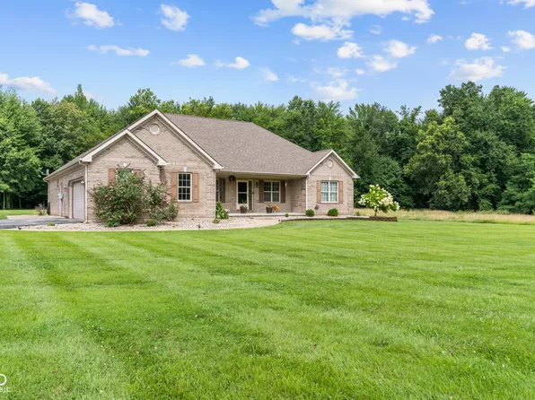 606 S Grange Hall Rd, Hanover, IN 47243